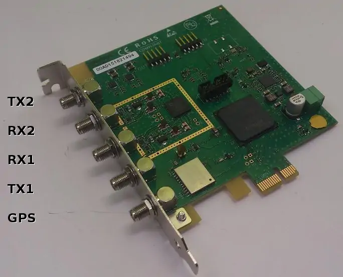 PC with two Amarisoft PCIe SDR boards